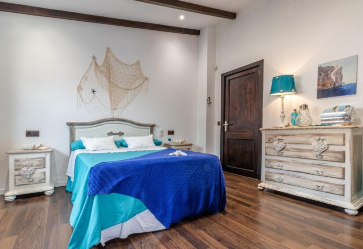 3 Bedrooms Villa