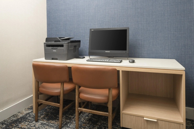 Hyatt Select Richmond/Chester