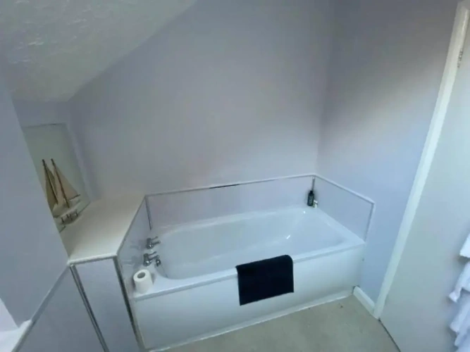 3 Bedrooms Apartment