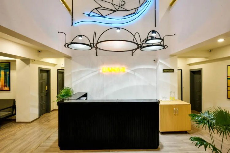 Hotel Banzai Rooms