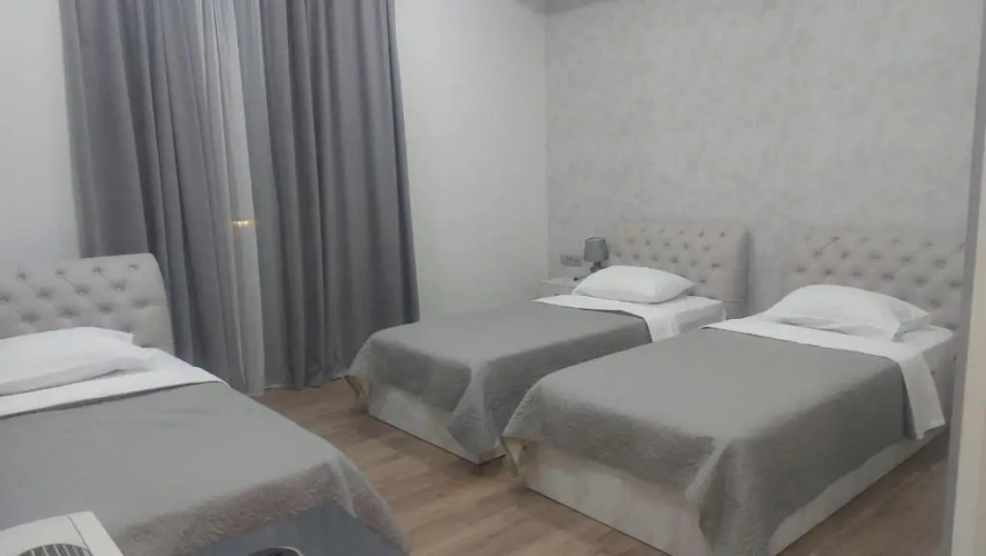 Standard Triple room with balcony