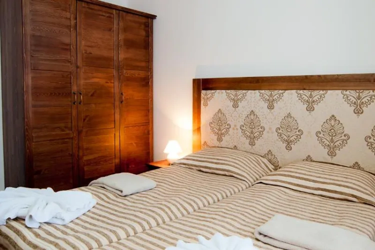 1 Bedroom Apartment with balcony