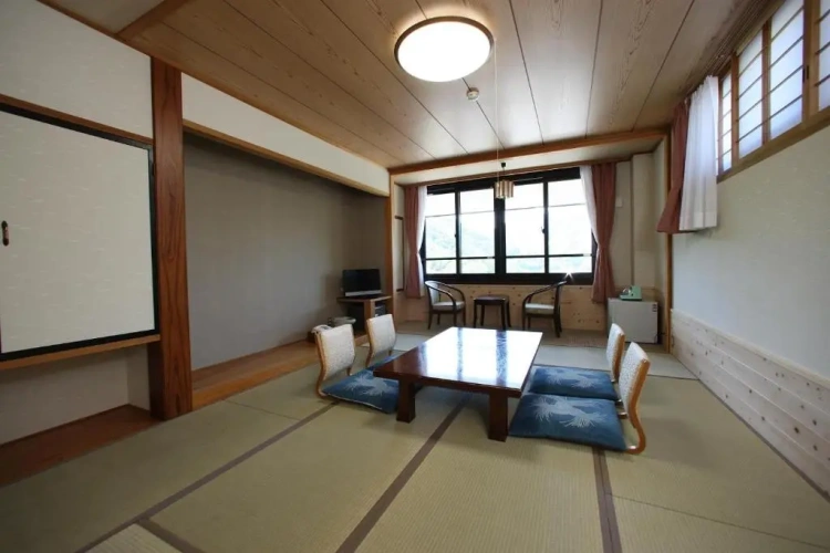 Standard Family room