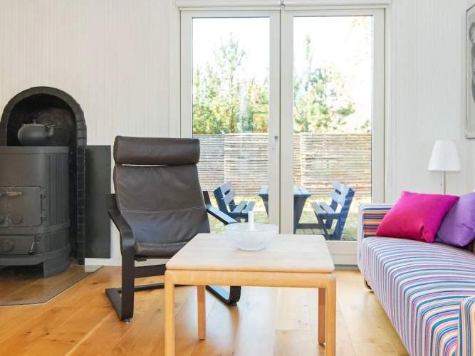 8 Person Holiday Home in Grenaa