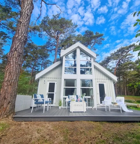 Deluxe Cottage with sea view