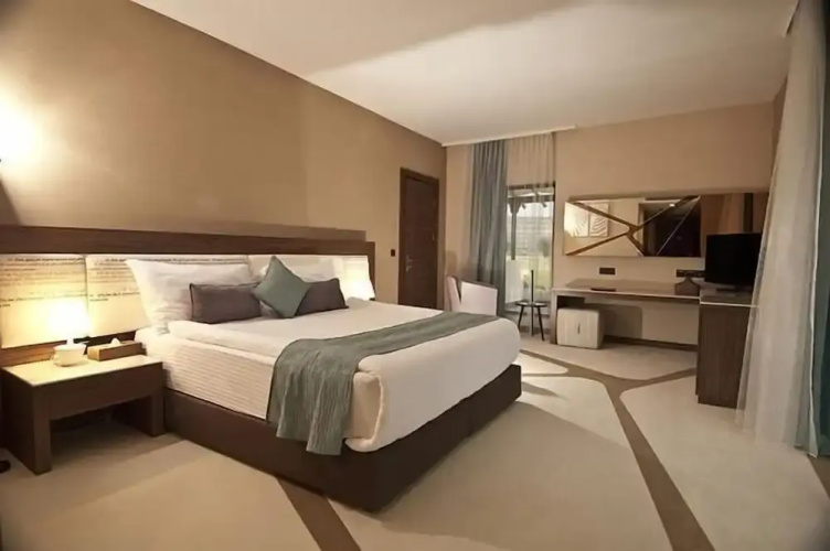 Hotel Valerie Suites