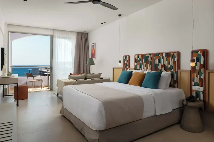 Standard Double room with balcony and with sea view