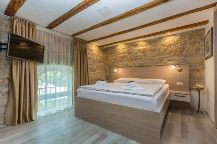 Minella Residence
