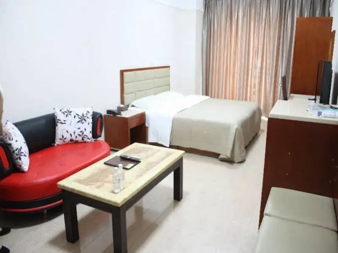Dalian Yifan Apartment