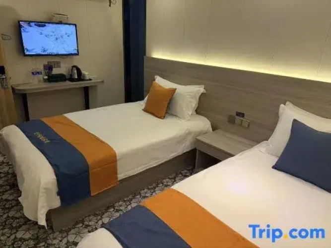 Economy Twin room