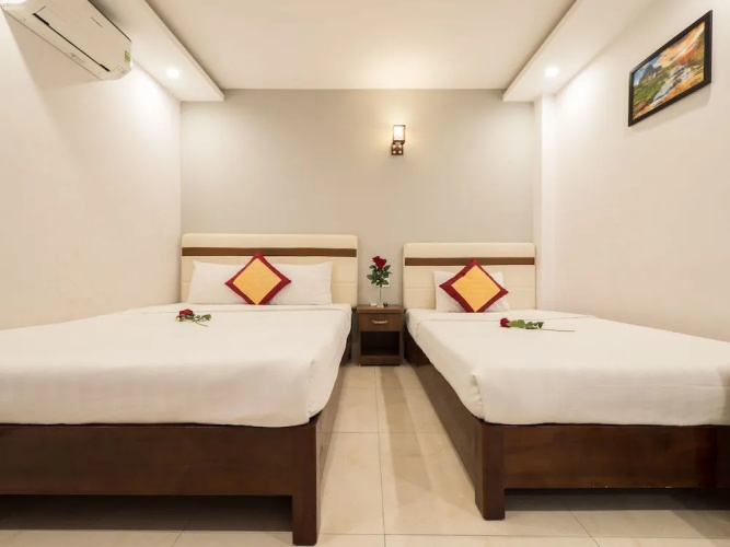 Golden House Hotel