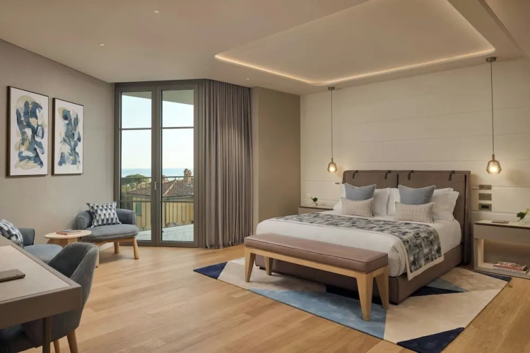 Executive Double Suite with balcony