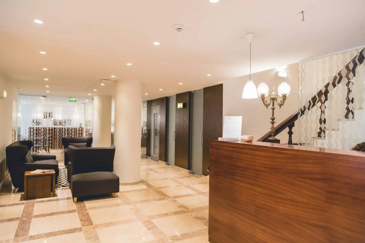 Aveiro Center Hotel