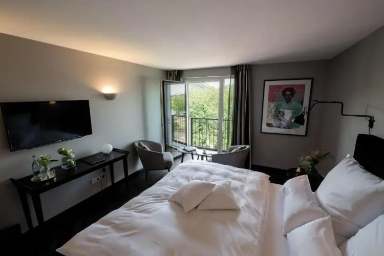 Deluxe Double room with balcony