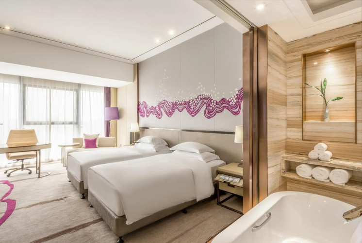 Crowne Plaza Yibin by IHG