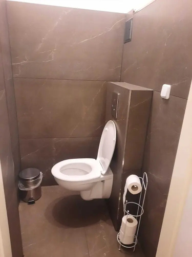 Bright 2BR Apartment Near Main Sights