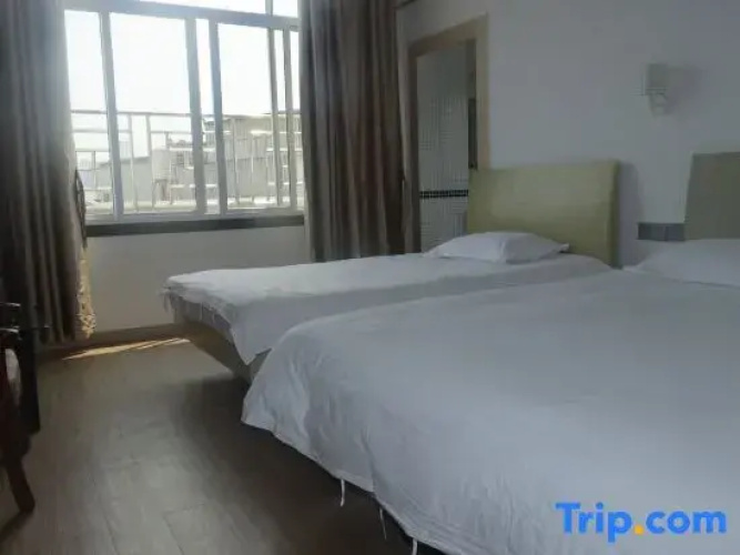 Summer Hotel