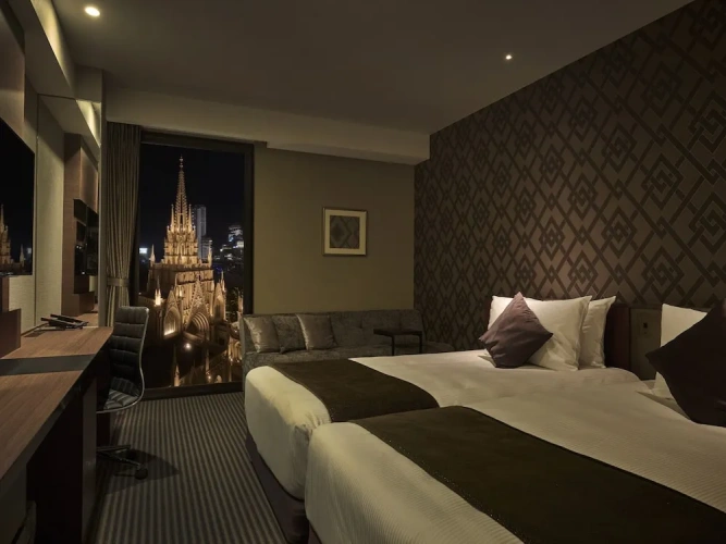 Deluxe Twin room with Chapel View