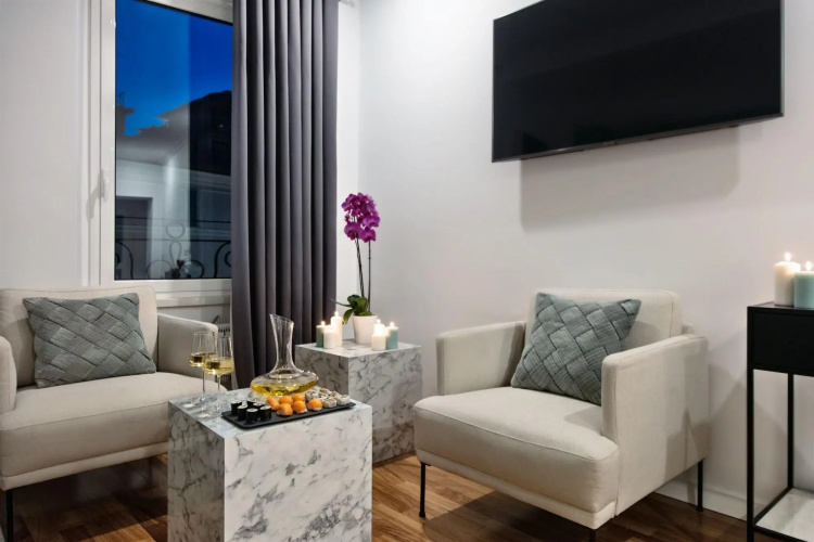 Fellini Design Suites