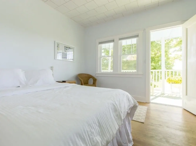 Single Cottage