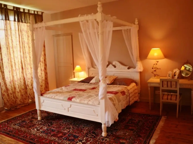Deluxe Family Suite with garden view