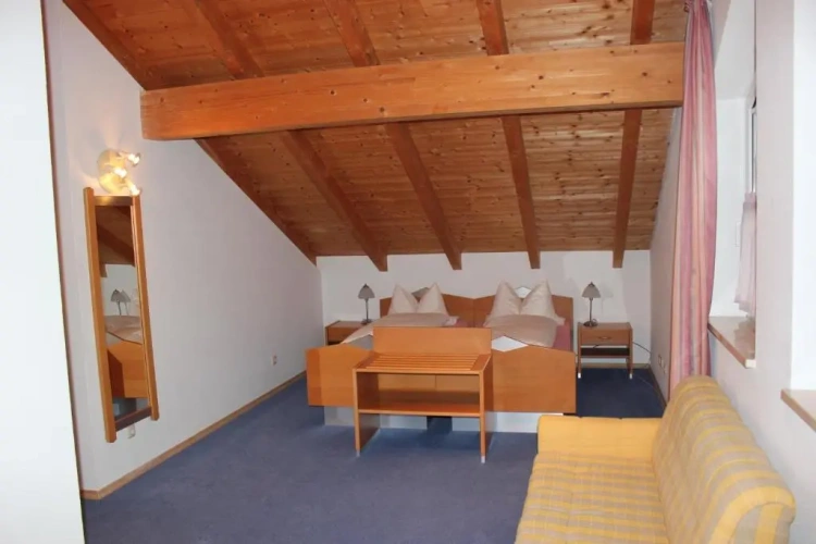 Standard Family room