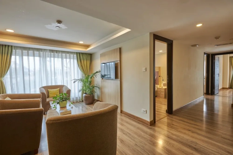 Family Apartment with balcony