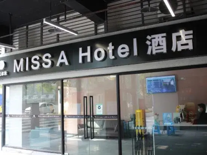 Miss A Hotel