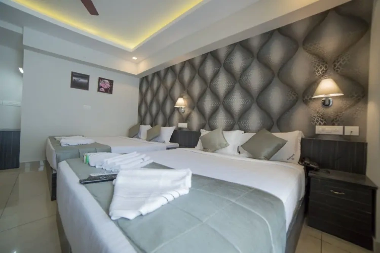 Standard Quadruple Family room