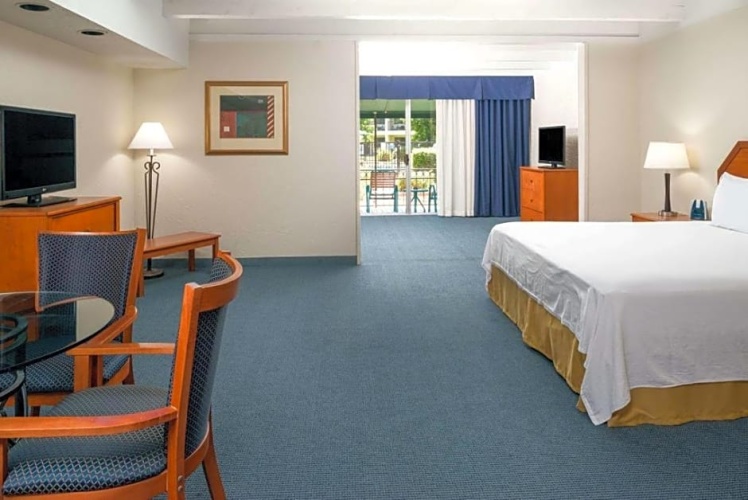 Double Suite