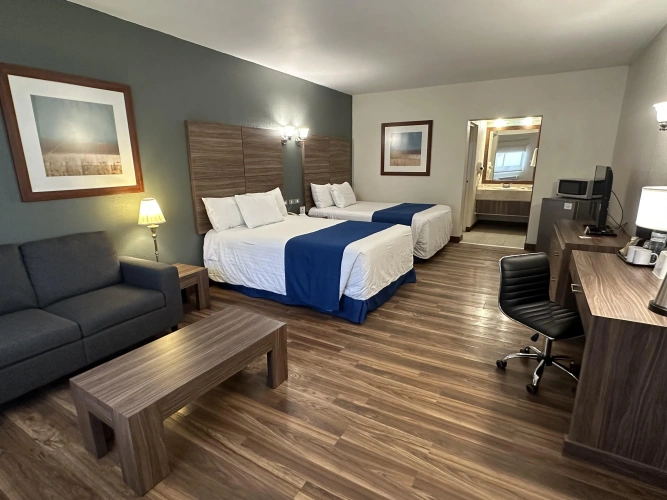 Quadruple Suite