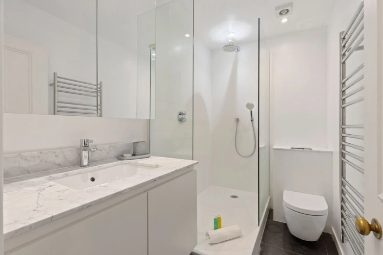 JOIVY Elegant 1-Bed Flat In Bayswater