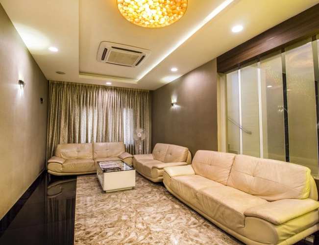FabHotel Alreef Residency Vadaplani