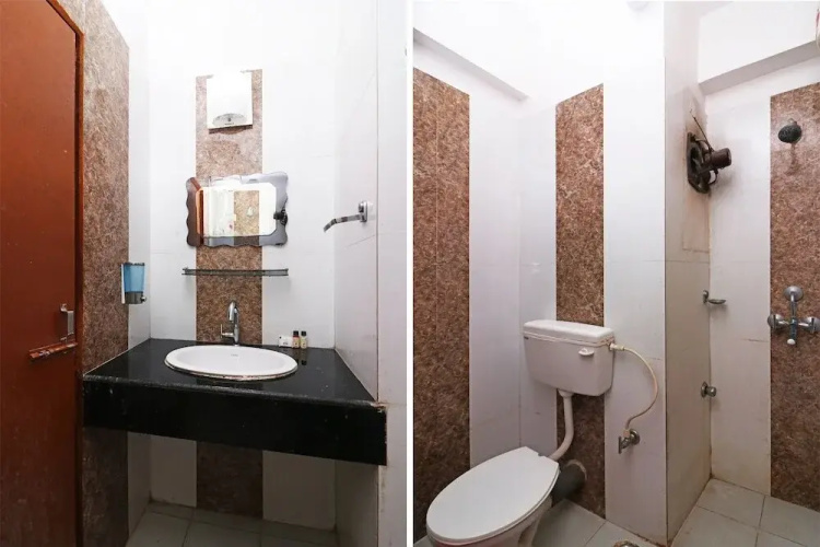 Madhu Mamata Hotel & Resorts