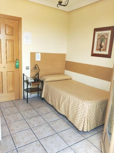 Standard Single room