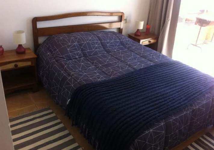 4 Bedrooms Apartment
