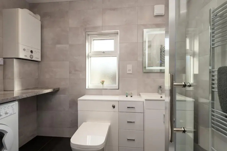Huge 1-bed Apartment in Kent