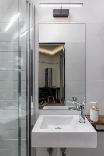 Stylish and Modern Studio - Miltos