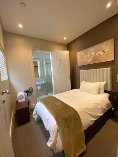 Marine Square Luxury Holiday Suites