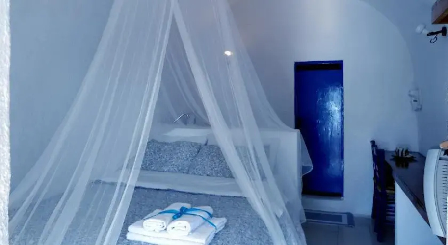 Aperto Suites - Adults Only