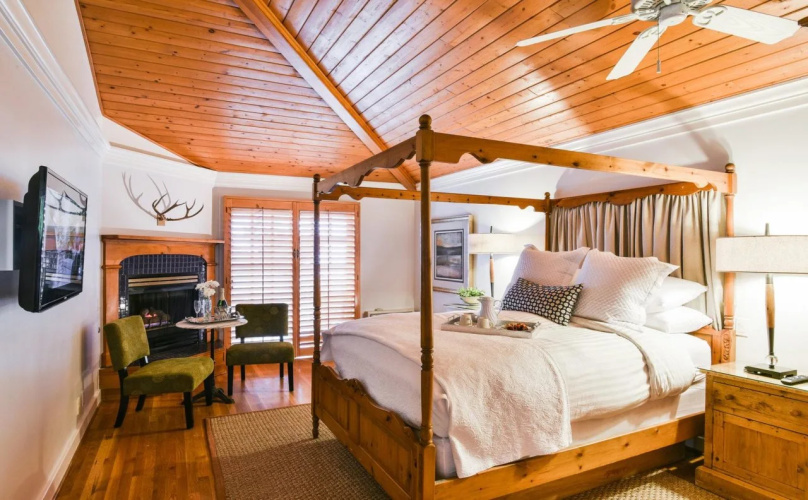 Inn on Summer Hill