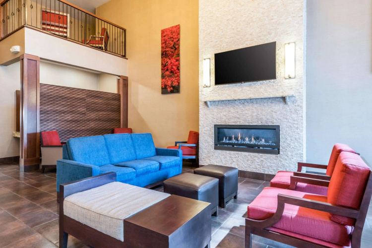 Comfort Suites Yakima