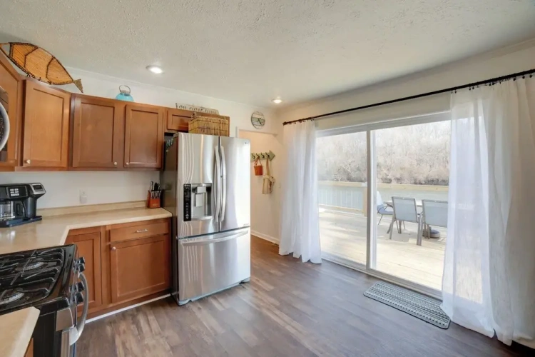 3 Bedrooms Cottage