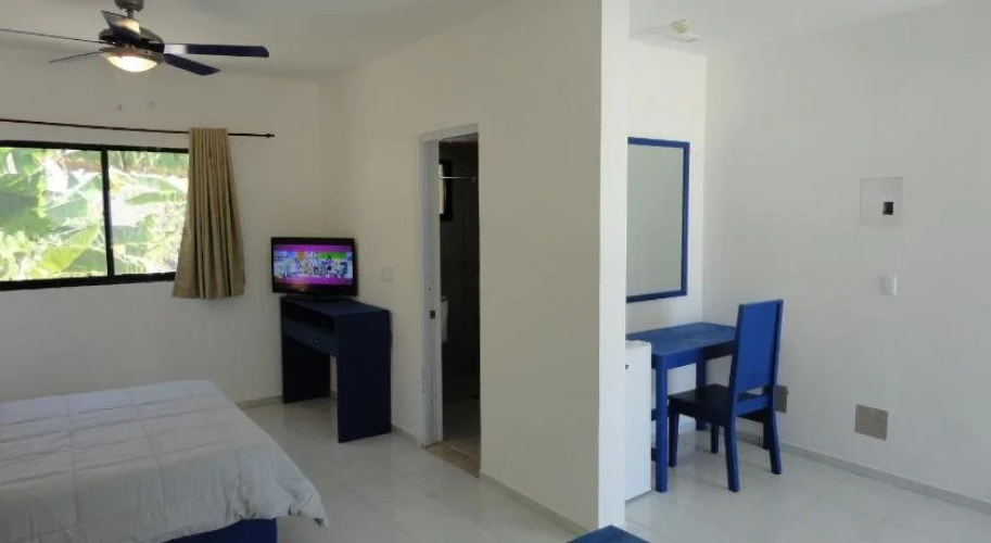 Tako Beach Rooms