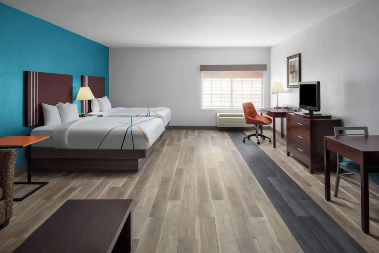Double Suite