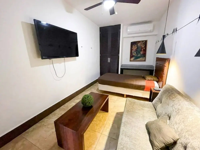 Marvelous Las Palmas Apartments Pool