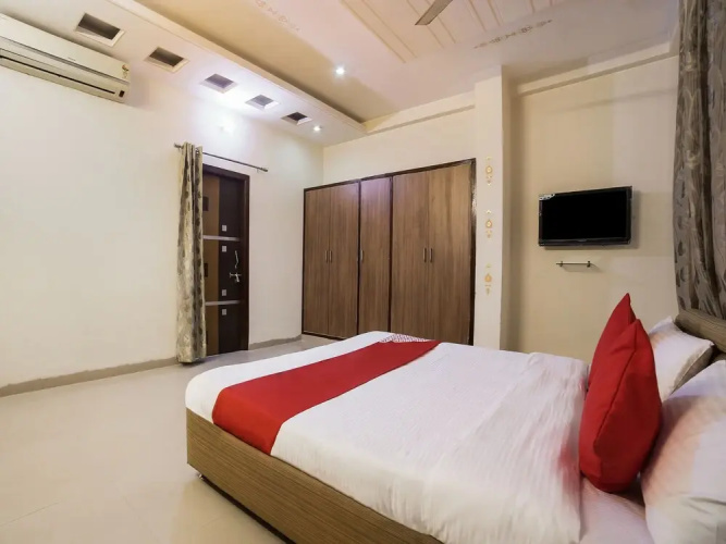Oyo 37396 Q K Hotel