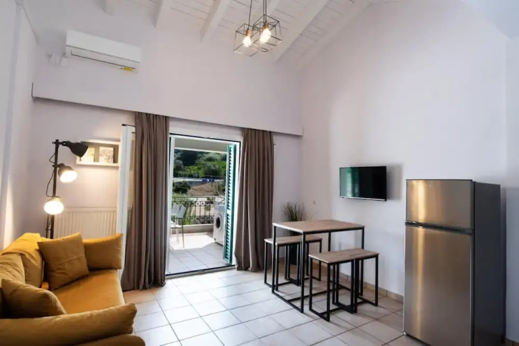 Drakatos Apartment 1B X