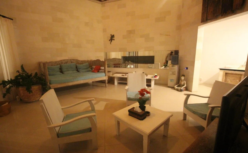 Villa The Umah Putih