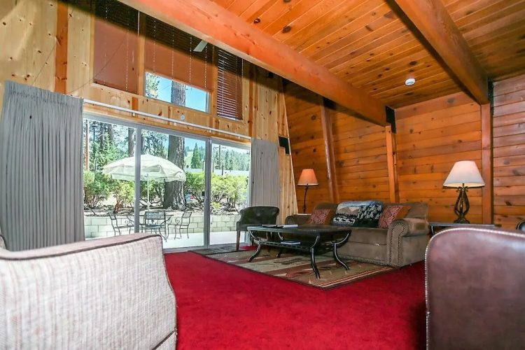 Summit Paradise 845 by RedAwning